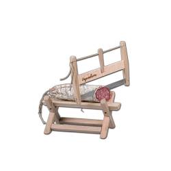 Sierra Sanelli Ambrogio con caballete