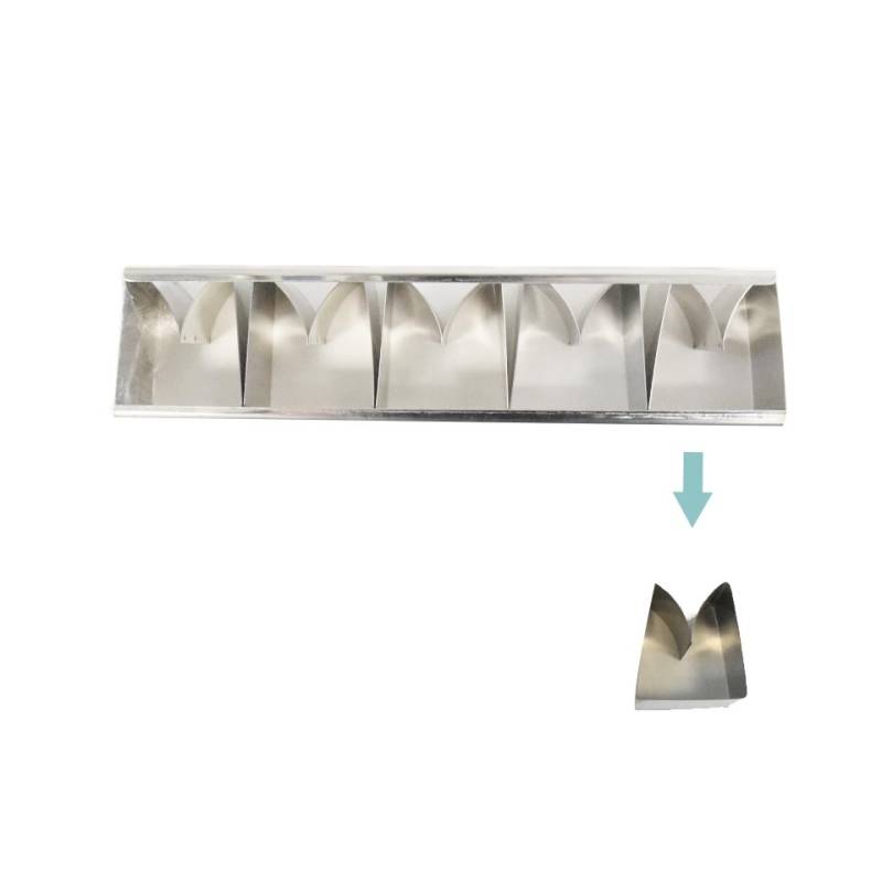 Moule en acier inoxydable pour tour à 5 merles 23x5,1 cm