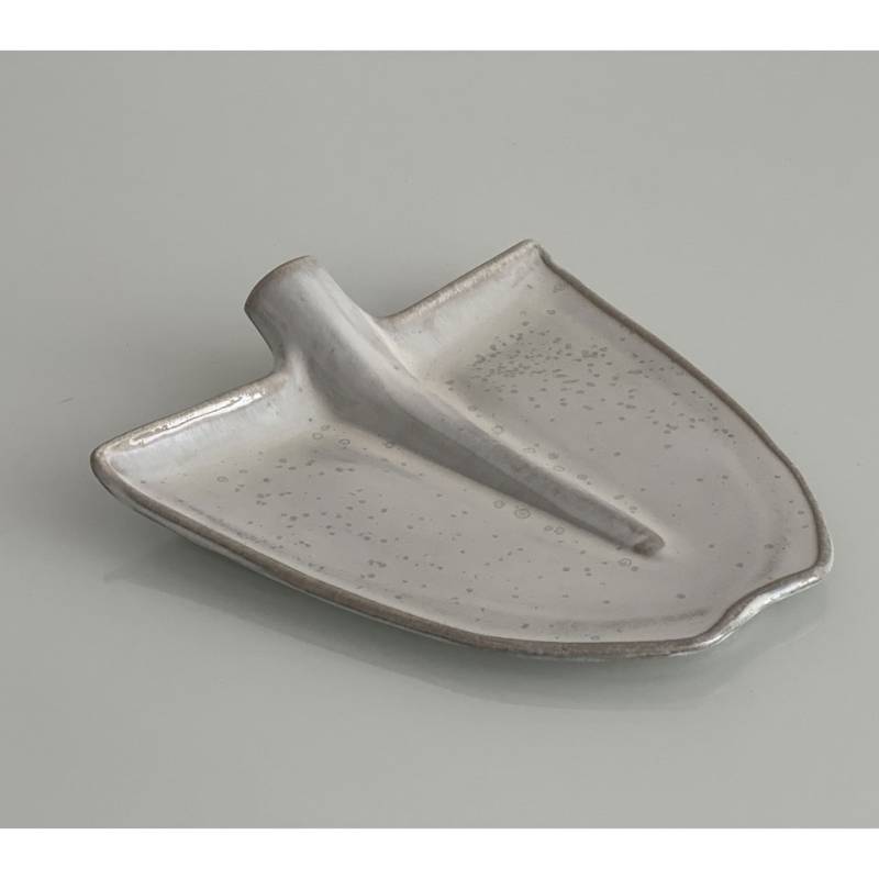 Terra Radici plat à pelle en porcelaine glace sèche 26.5x25 cm