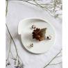 Plato de aperitivo redondo Gochi Dad de porcelana blanca mate 15,8x10,5 cm