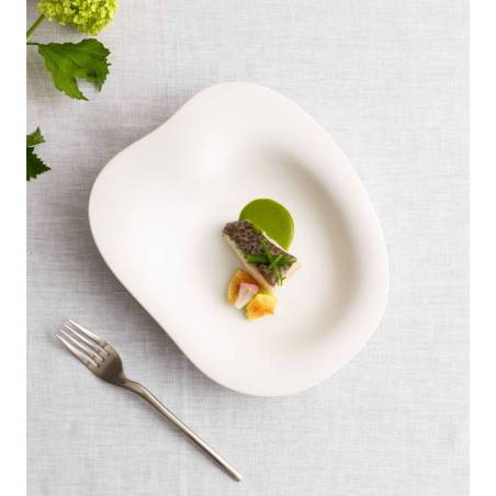Plato bajo Organic Jelly de porcelana blanca mate 25,5x21,5x5,5 cm