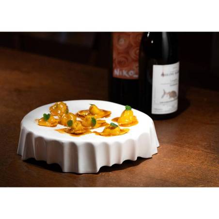 Porte-gâteau rond en porcelaine blanche plissée 23,5 cm
